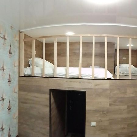 Hostel Voyage Kiev Ngoại thất bức ảnh